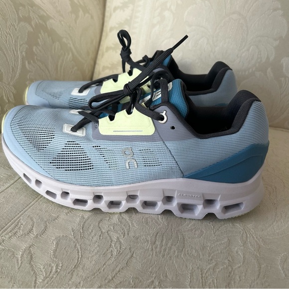 NEW Womens On Running Cloudstratus Chambray Lavender Size 9.5 Shoes Sneakers - Picture 7 of 11